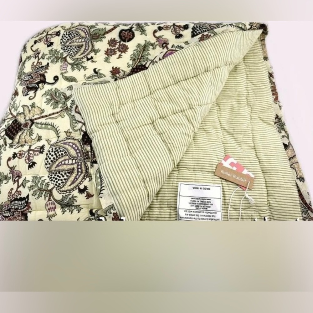 Brand New Roller Rabbit Amanda Queen Size  Quilt Sage